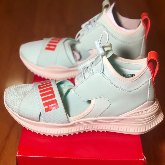 Puma Fenty Avid - Picture 3 of 8